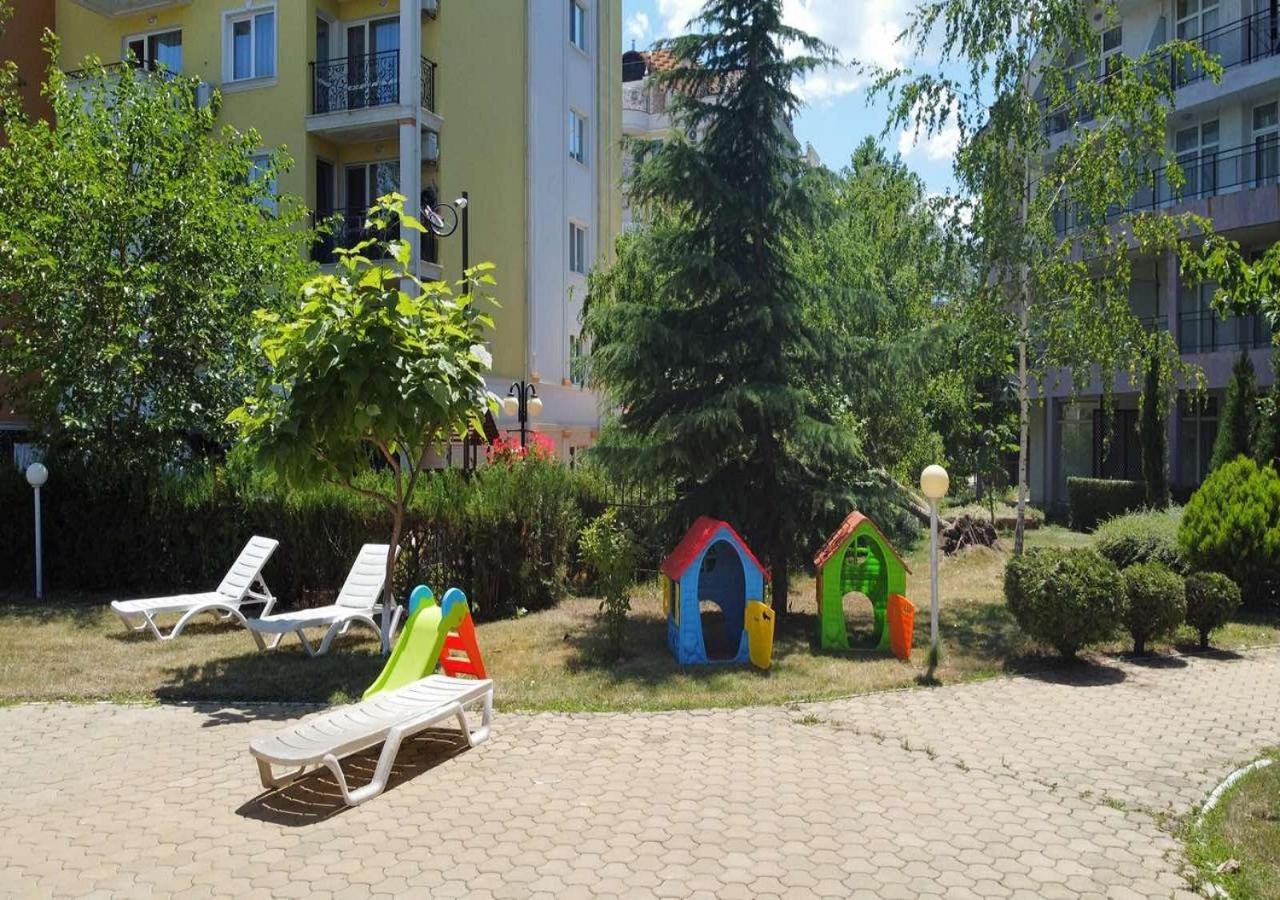 Charis Cozy Family Apart At Sun Village Complex Close To The Beach Солнечный берег Экстерьер фото