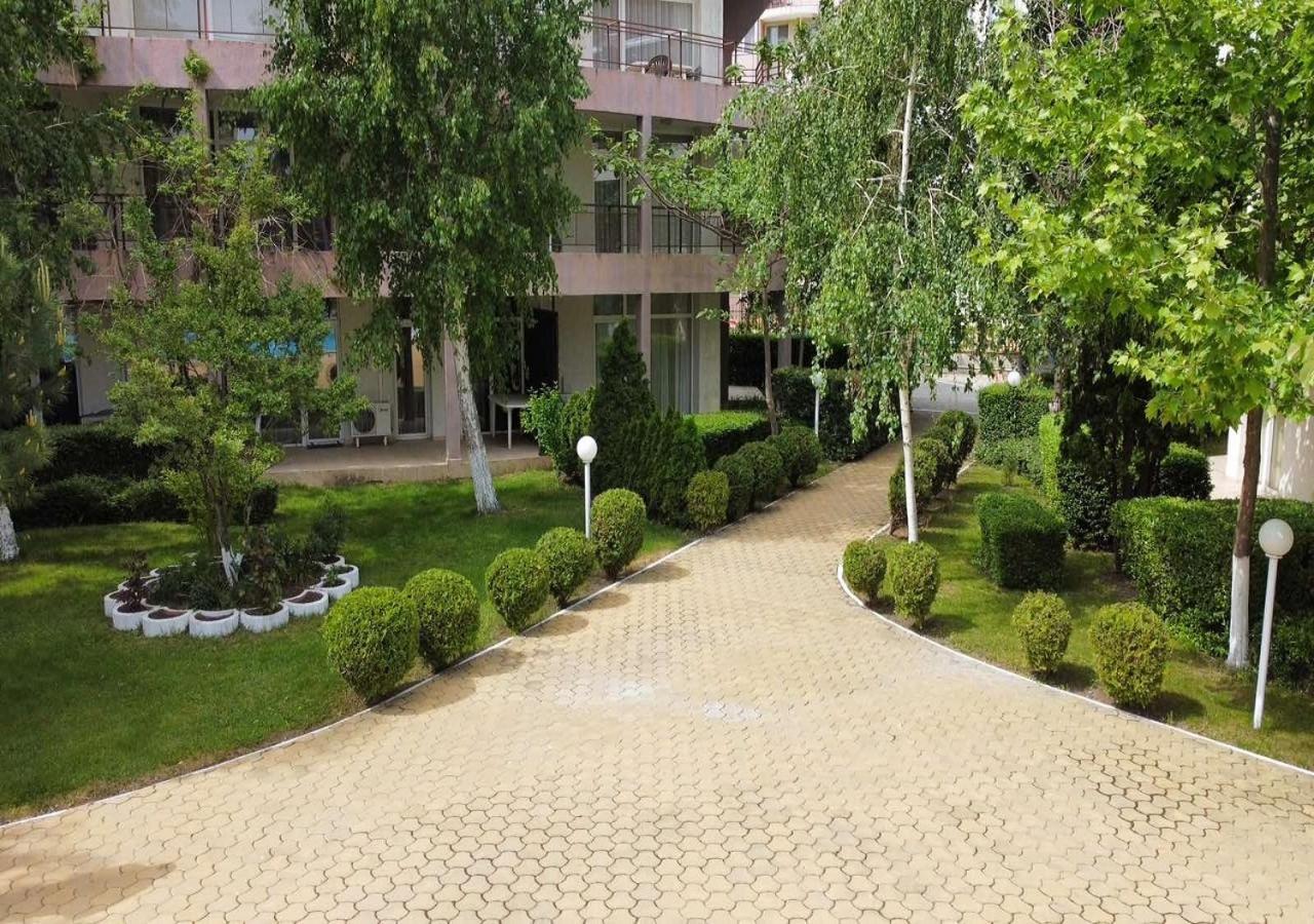 Charis Cozy Family Apart At Sun Village Complex Close To The Beach Солнечный берег Экстерьер фото